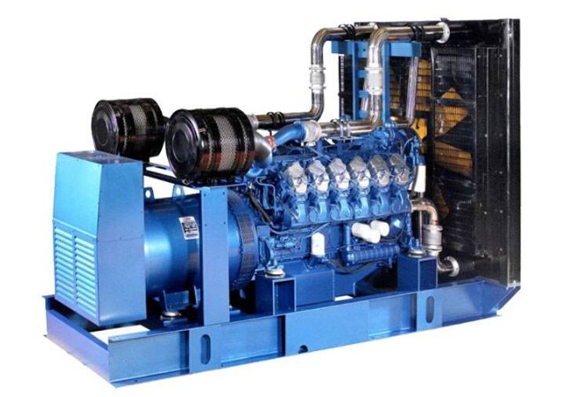 荆州康明斯30kw小型柴油二手发电机组 荆州康明斯30kw小型柴油二手发电机组